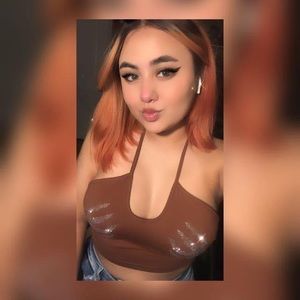 Meet your Posher, Daniela